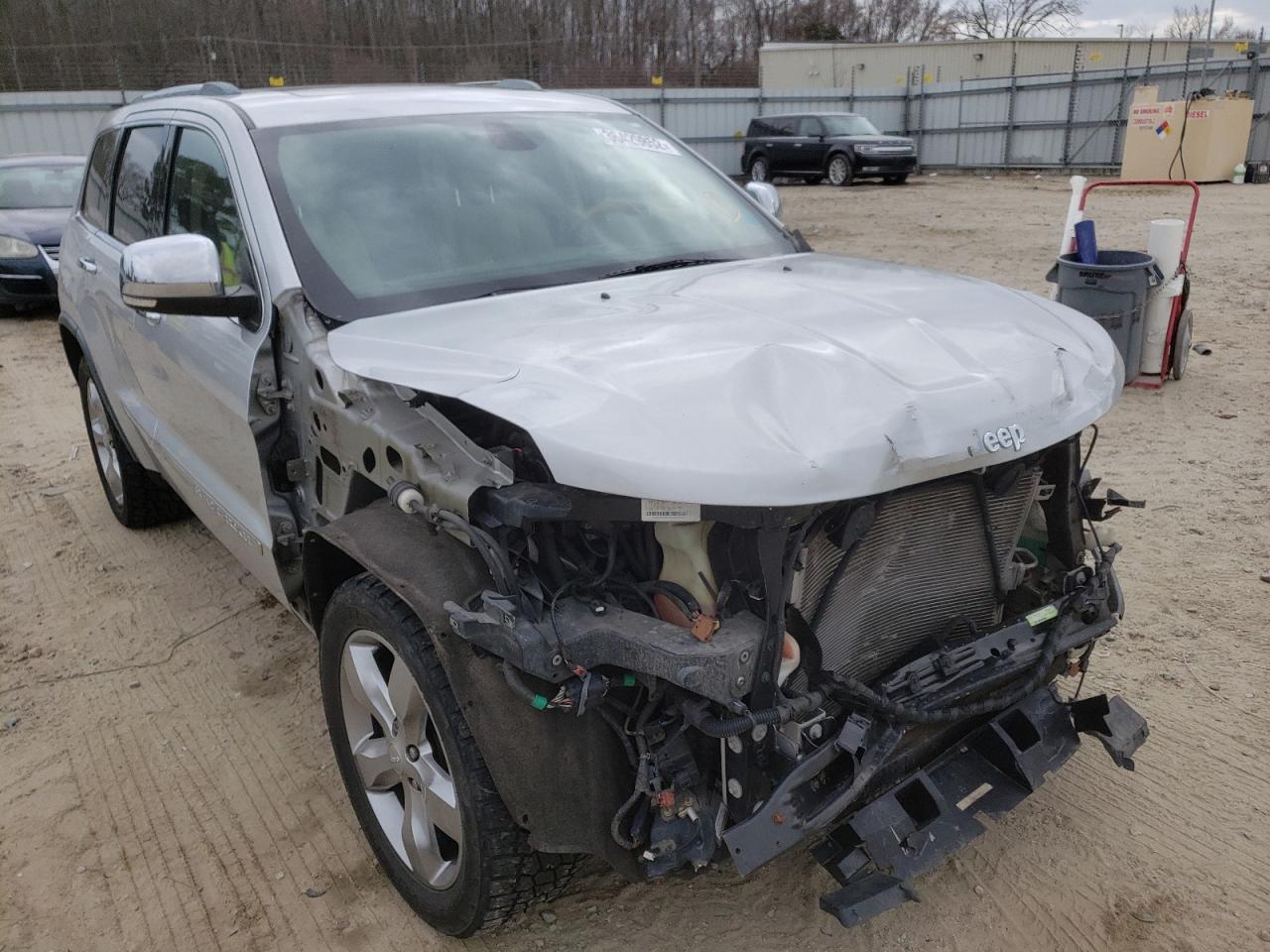 JEEP GRAND CHER 2011 with VIN 1J4RR6GG1BC680229 - Photo from auction