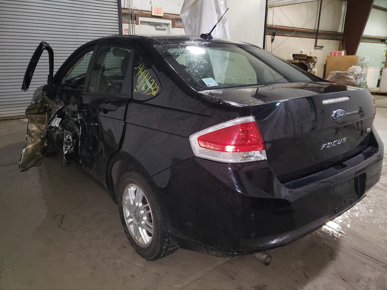 Photo 3 from auction – 2008 FORD FOCUS SE with VIN 1FAHP35N68W283037