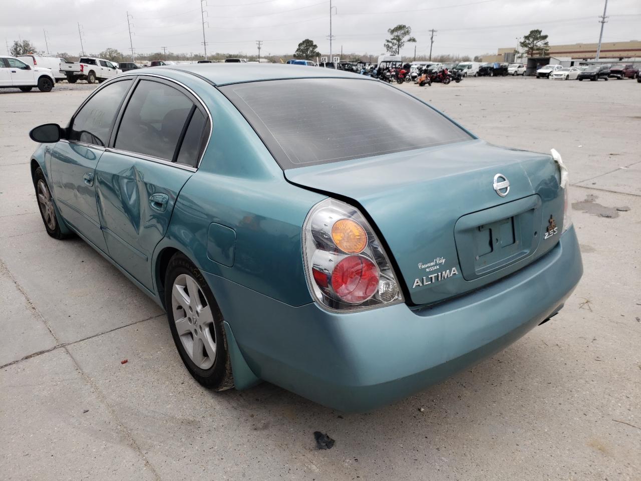 Photo 3 from auction – 2002 NISSAN ALTIMA with VIN 1N4AL11D22C202686