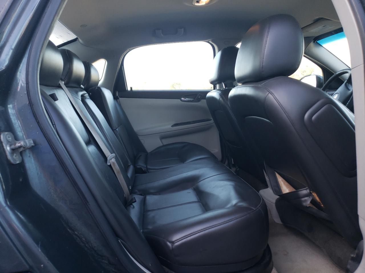Photo 6 from auction – 2010 CHEVROLET IMPALA LS with VIN 2G1WA5EK2A1119939