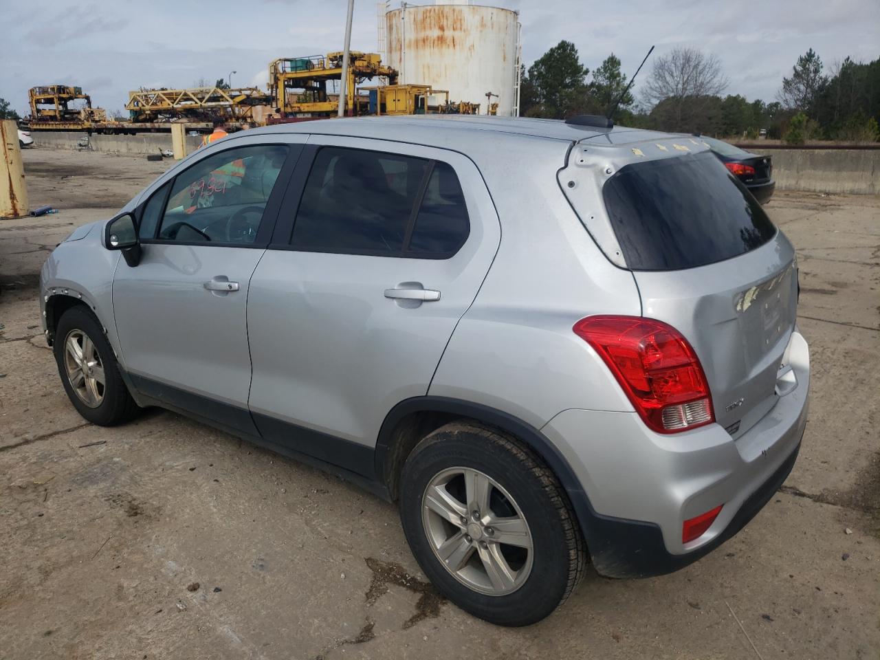 Photo 3 from auction – 2019 CHEVROLET TRAX LS with VIN 3GNCJKSB3KL377407