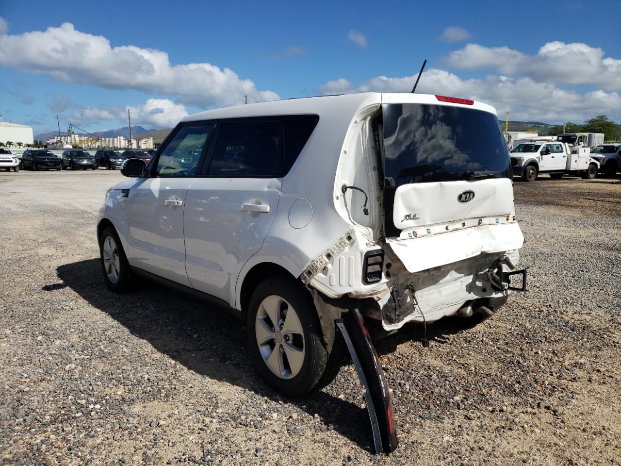 Foto 3 de la subasta – 2014 KIA SOUL con VIN KNDJN2A2XE7108626