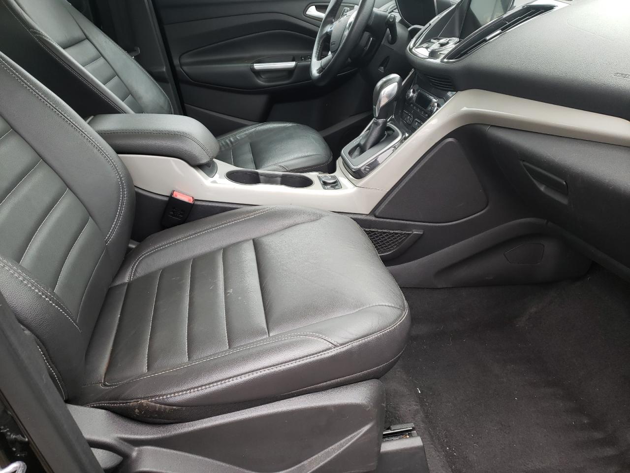 Photo 5 from auction – 2016 FORD C-MAX PREM with VIN 1FADP5CU0GL119951