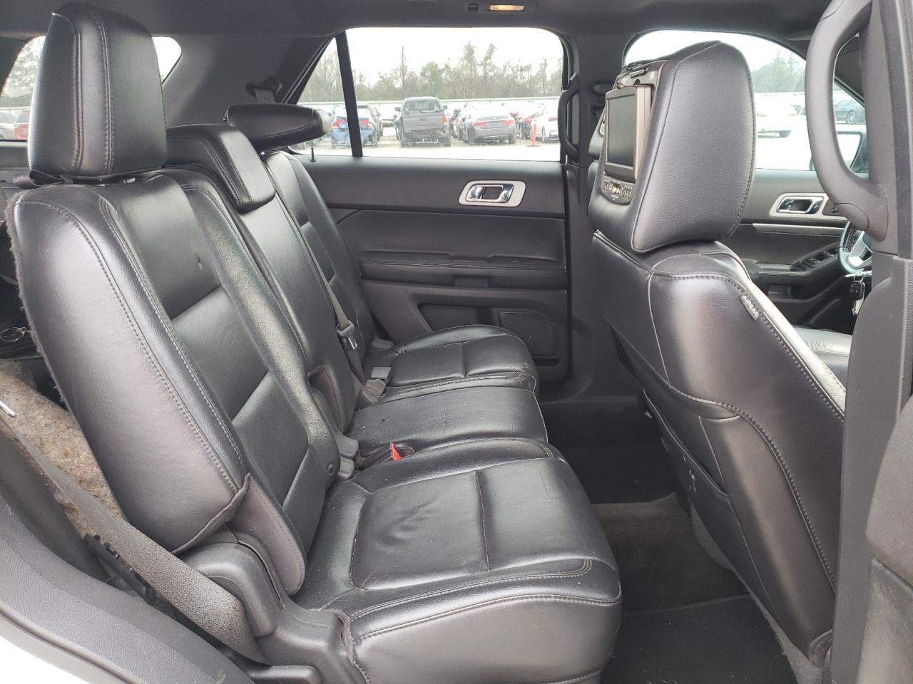 Photo 6 from auction – 2011 FORD EXPLORER X with VIN 1FMHK7D85BGA64787
