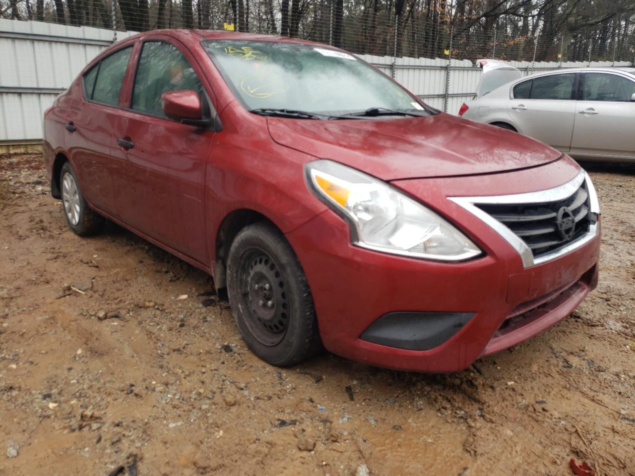 NISSAN VERSA S 2017 with VIN 3N1CN7AP1HL847226 - Photo from auction