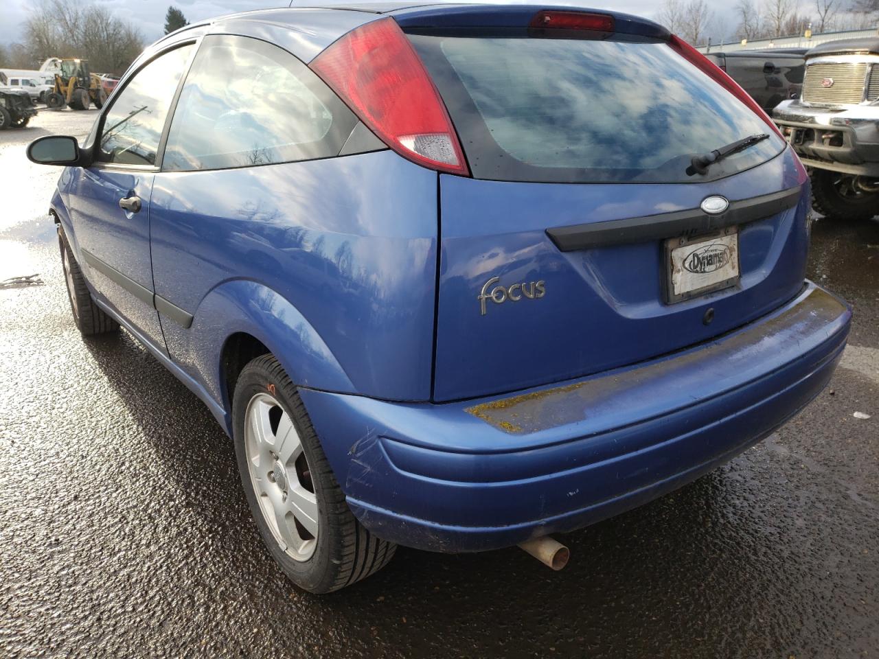 Photo 3 from auction – 2003 FORD FOCUS ZX3 with VIN 3FAFP31Z63R149494