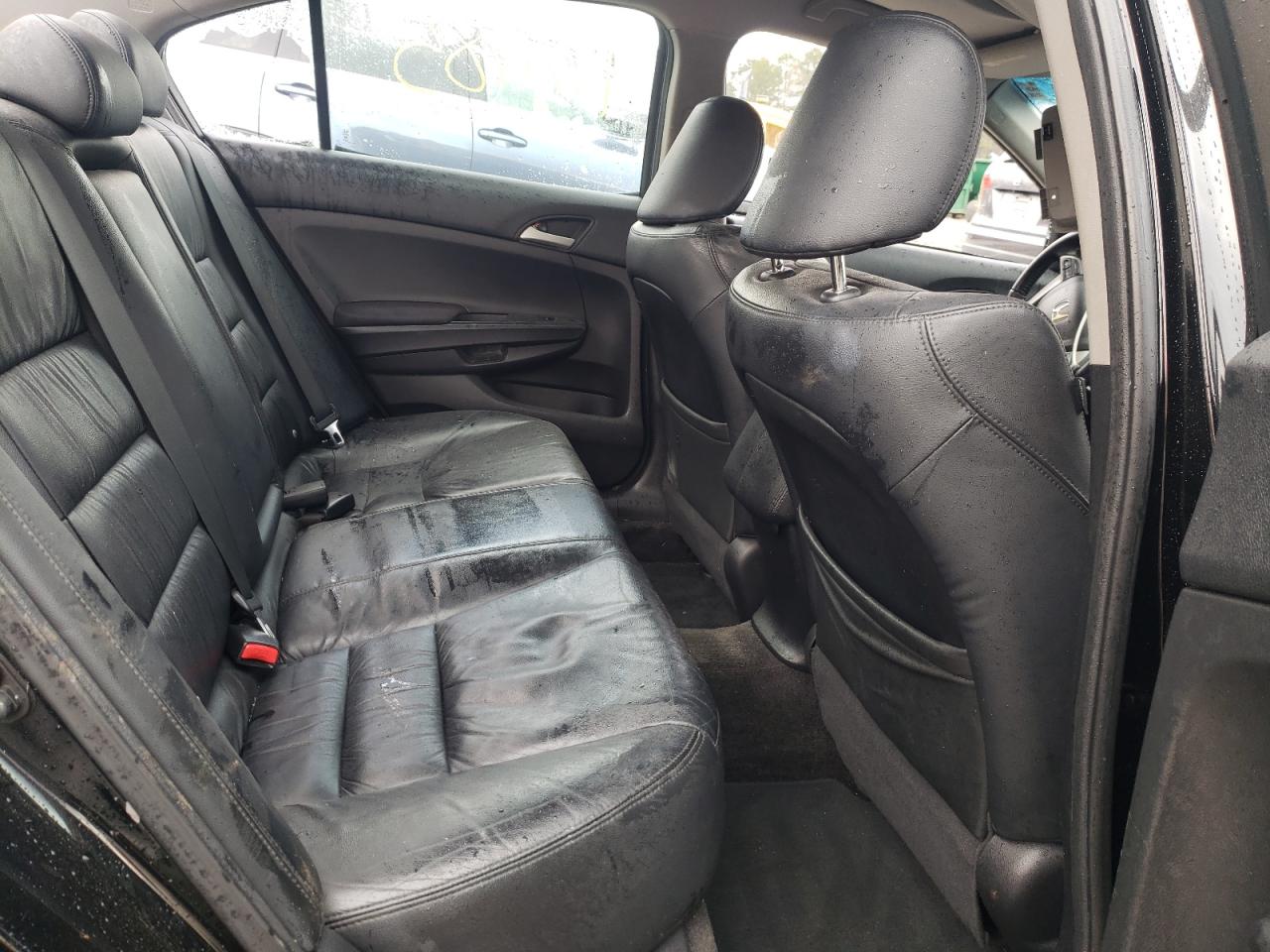 Photo 6 from auction – 2011 HONDA ACCORD SE with VIN 1HGCP2F63BA043164