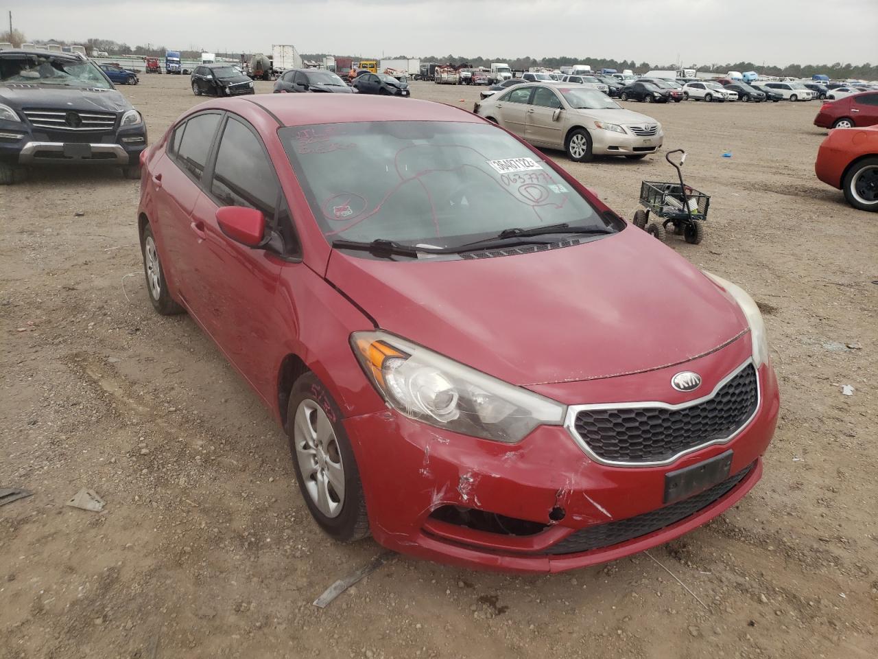 KIA FORTE LX 2014 with VIN KNAFK4A65E5063777 - Photo from auction