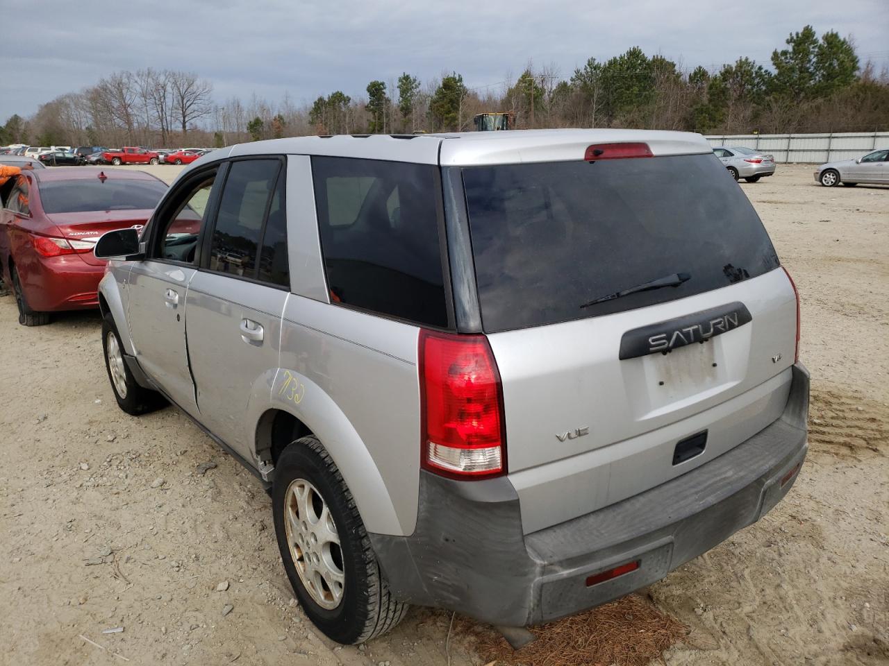 Photo 3 from auction – 2005 SATURN VUE with VIN 5GZCZ53465S800519