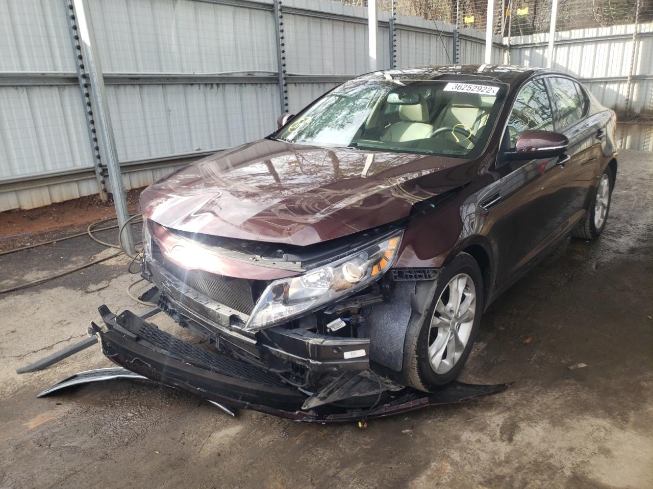 Photo 2 from auction – 2013 KIA OPTIMA EX with VIN 5XXGN4A71DG147533
