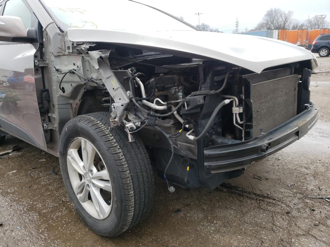 Photo 9 from auction – 2012 HYUNDAI TUCSON GLS with VIN KM8JU3AC7CU449199