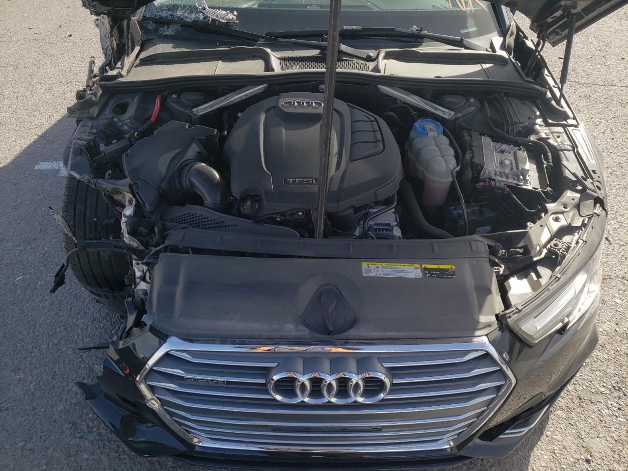 Photo 7 from auction – 2018 AUDI A4 PREMIUM with VIN WAUENAF43JA231362
