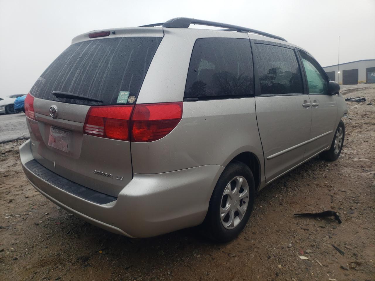 Photo 4 from auction – 2004 TOYOTA SIENNA CE with VIN 5TDZA23C34S012006