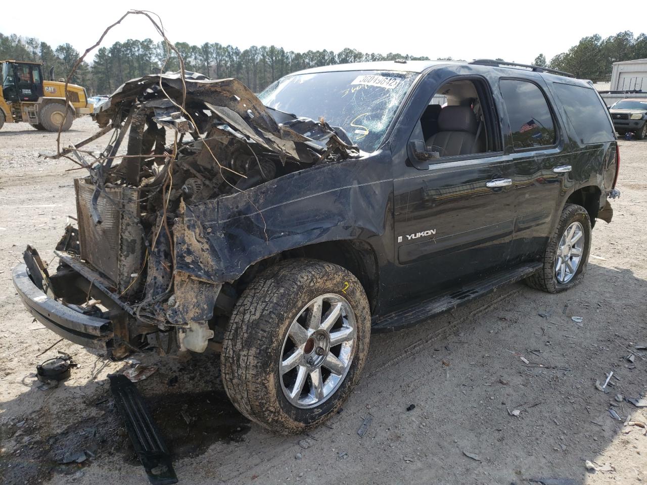 Photo 2 from auction – 2007 GMC YUKON with VIN 1GKFC13J37J401515
