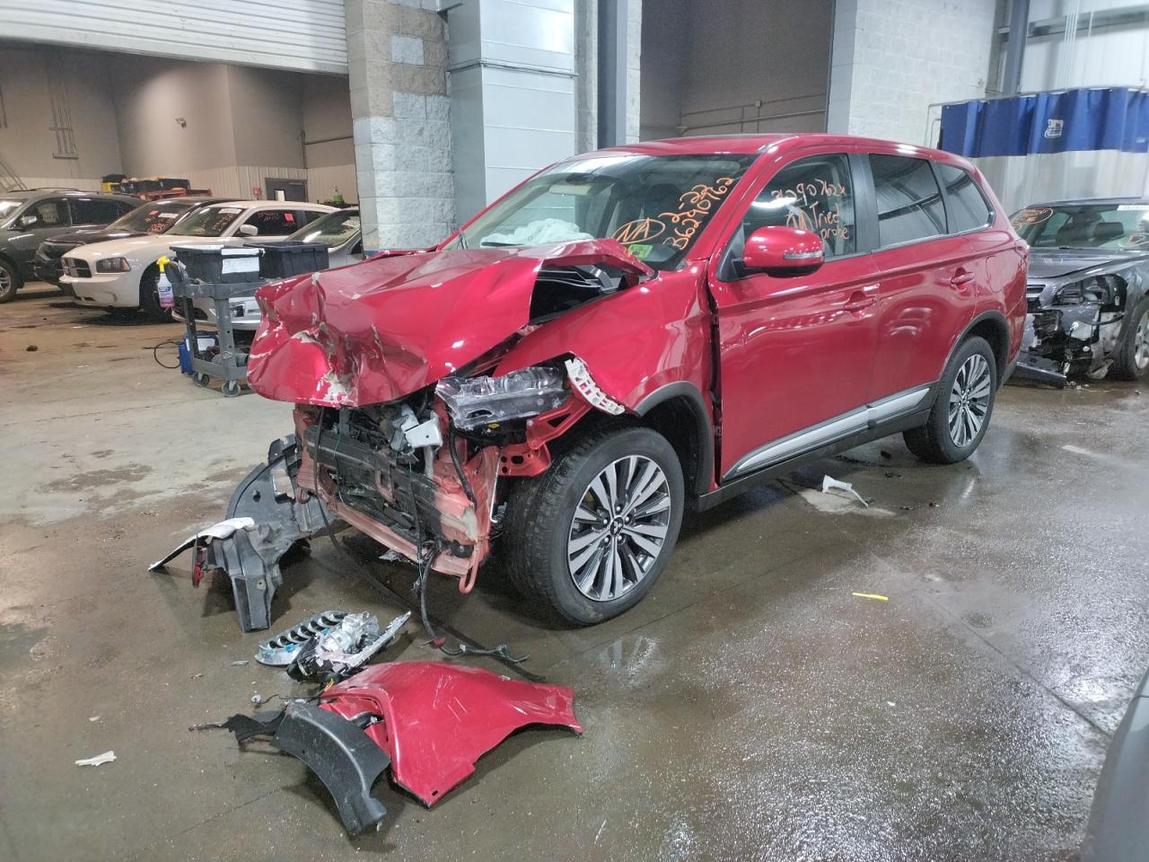 Photo 2 from auction – 2020 MITSUBISHI OUTLANDER with VIN JA4AZ3A36LZ003774