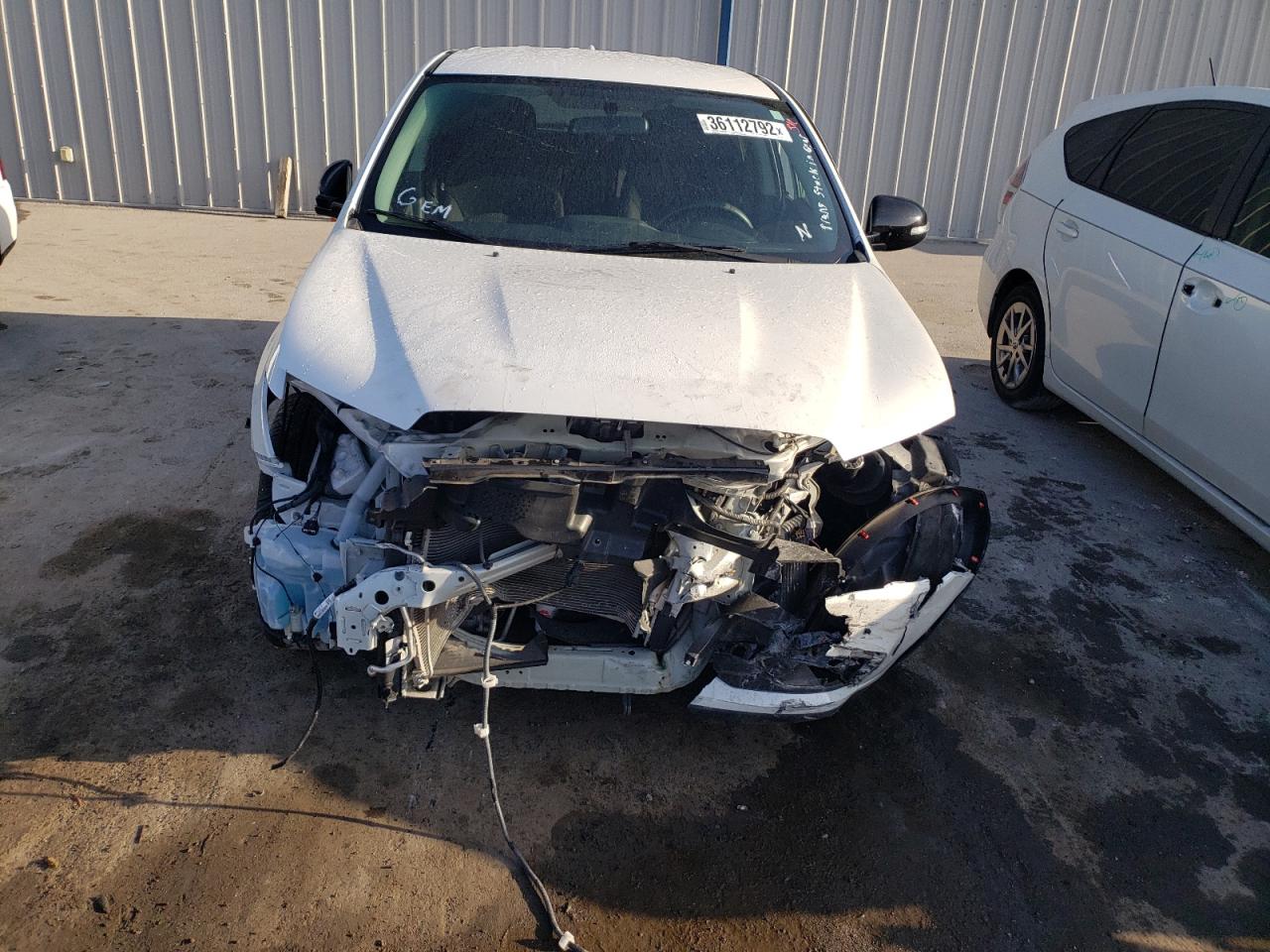 Photo 9 from auction – 2017 MITSUBISHI OUTLANDER with VIN JA4AP3AU2HZ049883