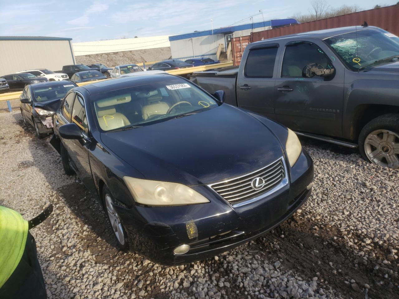 LEXUS ES 350 2007 مع رقم تعريف المركبة JTHBJ46G572063464 - صورة من المزاد