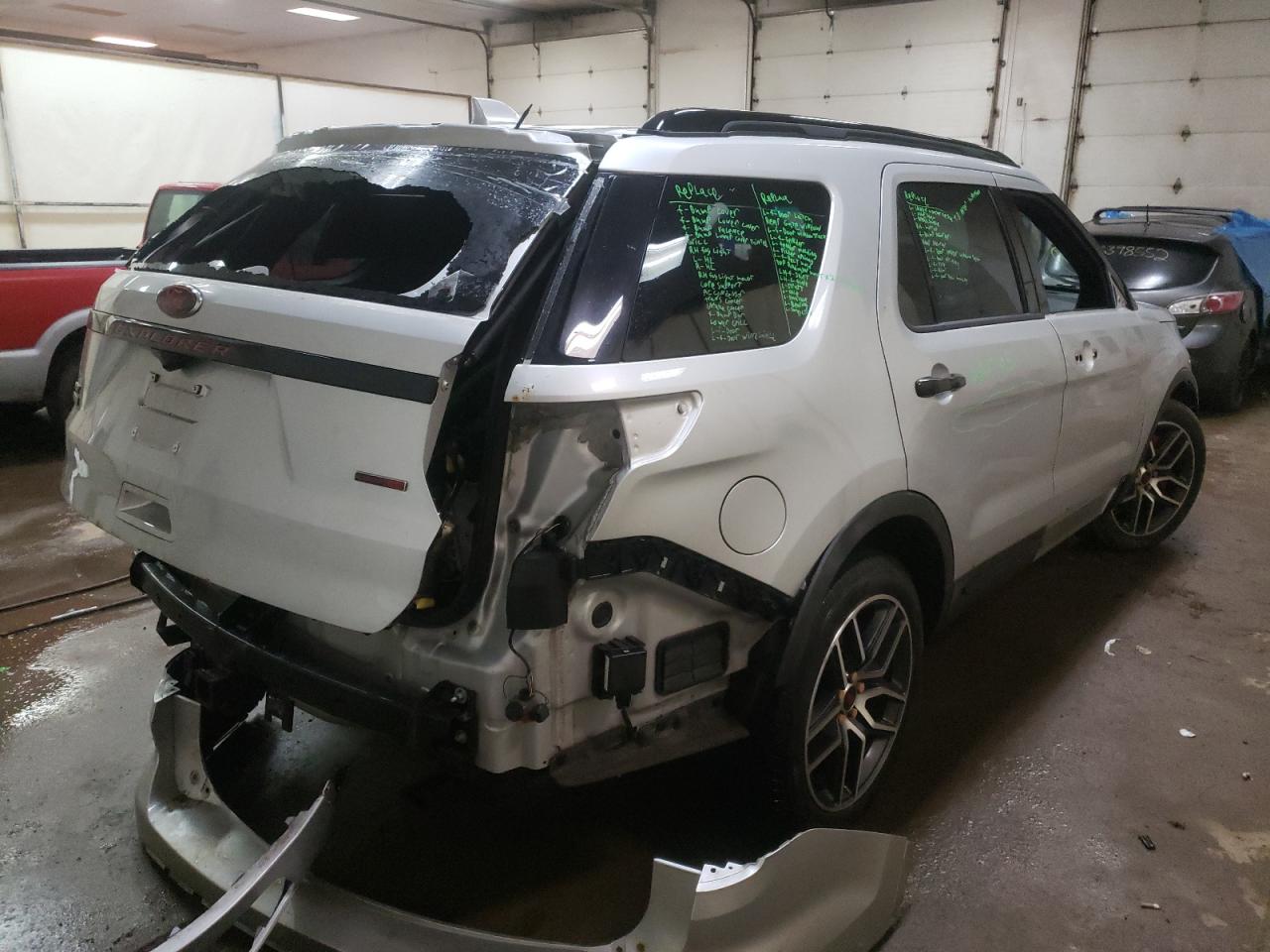 Photo 4 from auction – 2016 FORD EXPLORER S with VIN 1FM5K8GT9GGB60230