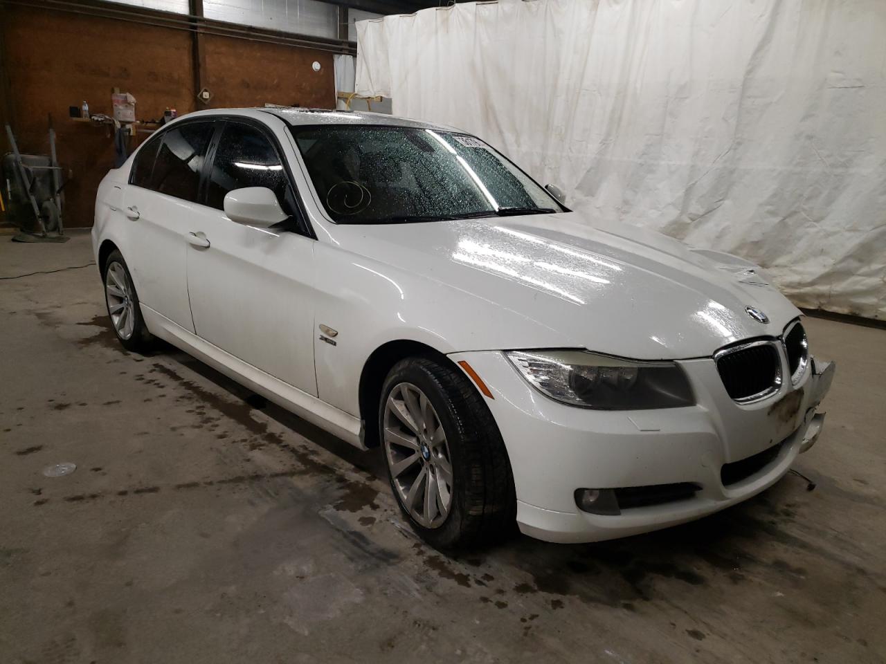 BMW 328I 2010 مع رقم تعريف المركبة WBAPK5C50AA646452 - صورة من المزاد