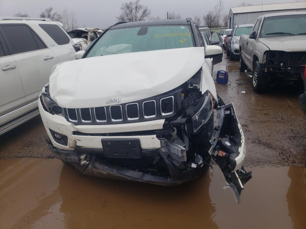 Фото 9 с аукциона – 2019 JEEP COMPASS LA с VIN 3C4NJDBB1KT801020