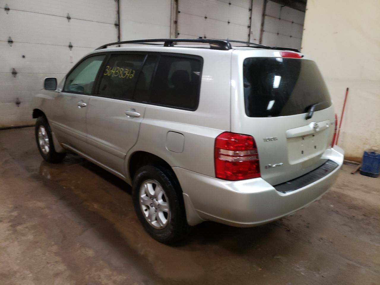Photo 3 from auction – 2003 TOYOTA HIGHLANDER with VIN JTEHF21A130150770