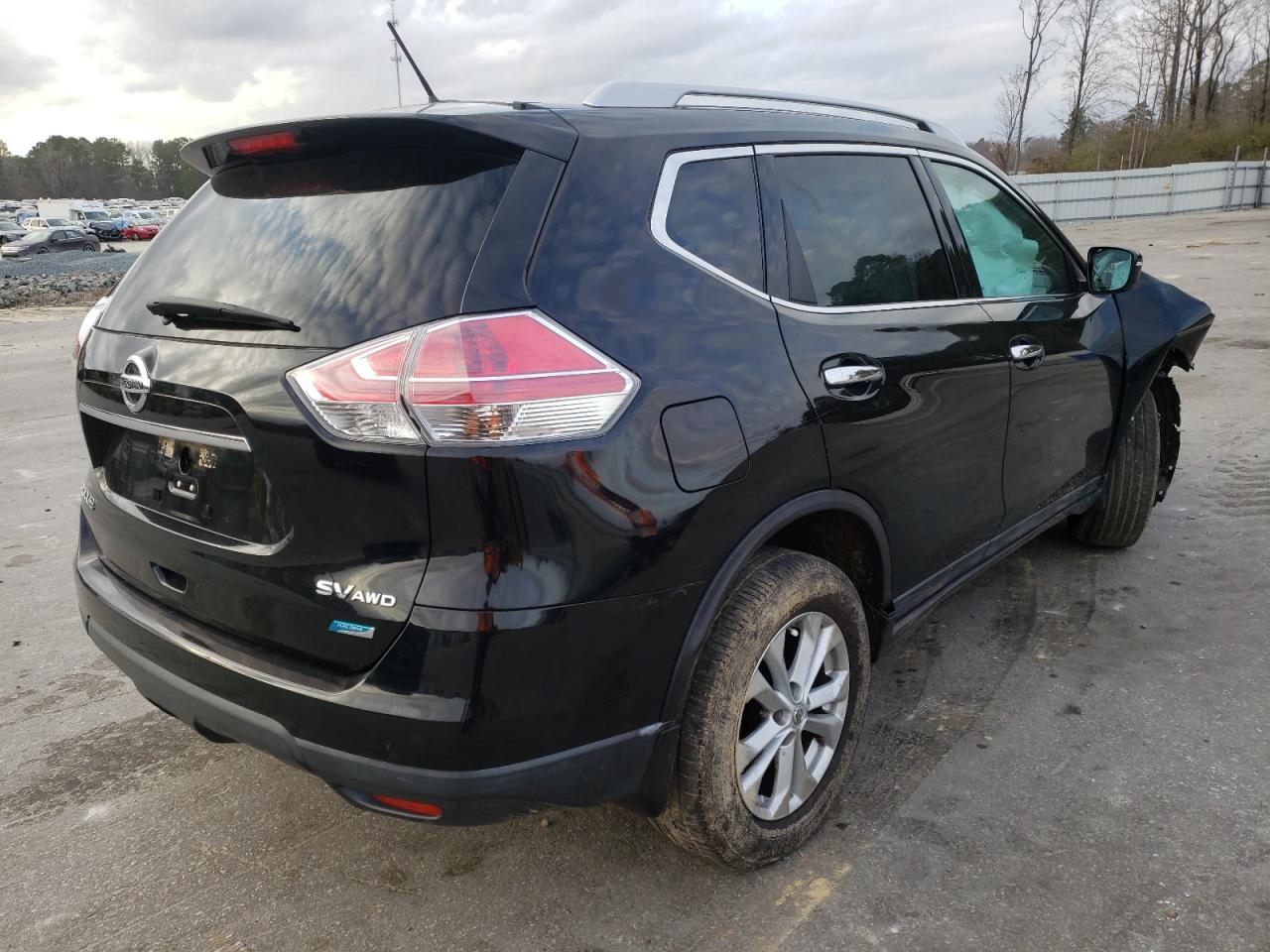 Photo 4 from auction – 2014 NISSAN ROGUE S with VIN 5N1AT2MVXEC753128