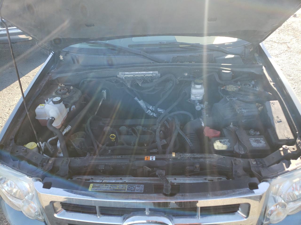 Photo 7 from auction – 2010 FORD ESCAPE with VIN 1FMCU9D79AKC96814