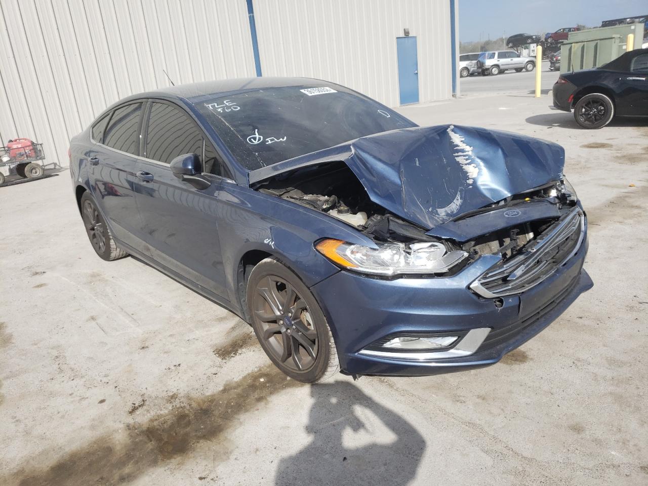 FORD FUSION SE 2018 with VIN 3FA6P0HD6JR279975 - Photo from auction