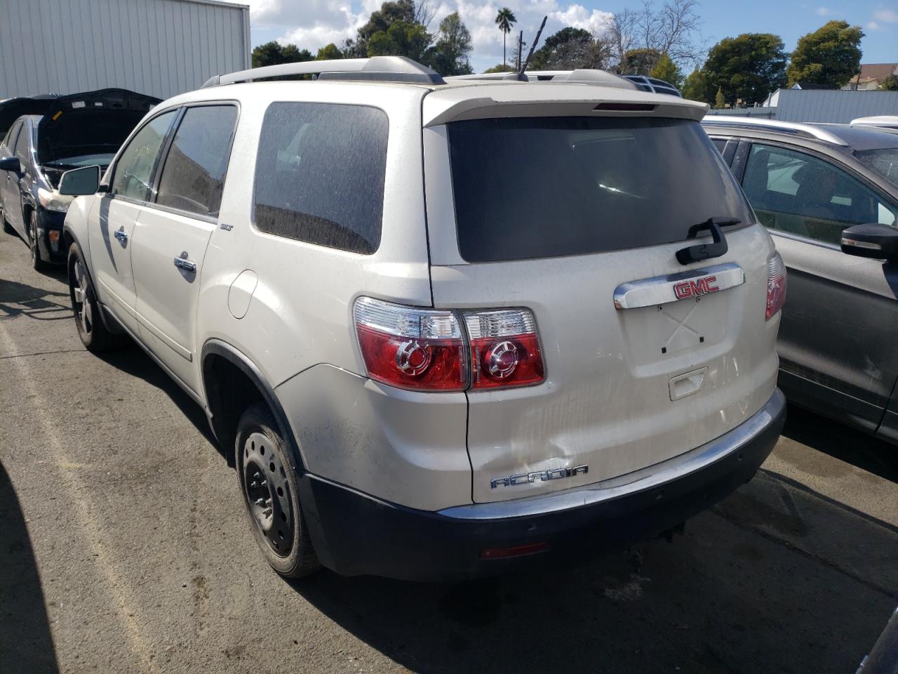 Photo 3 from auction – 2012 GMC ACADIA SLT with VIN 1GKKRRED3CJ353091