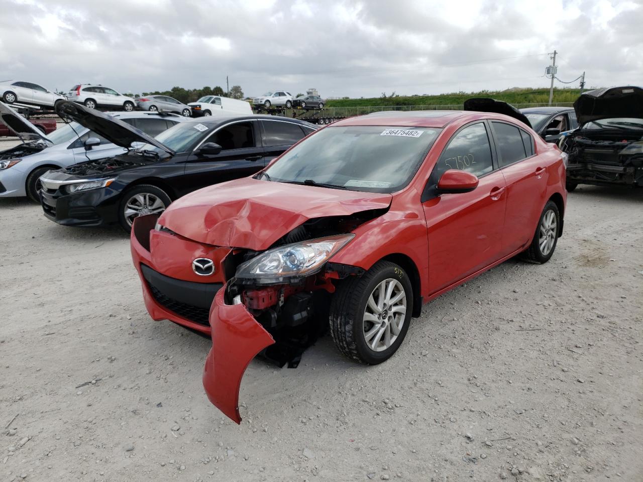 Photo 2 from auction – 2013 MAZDA 3 I with VIN JM1BL1V75D1809358