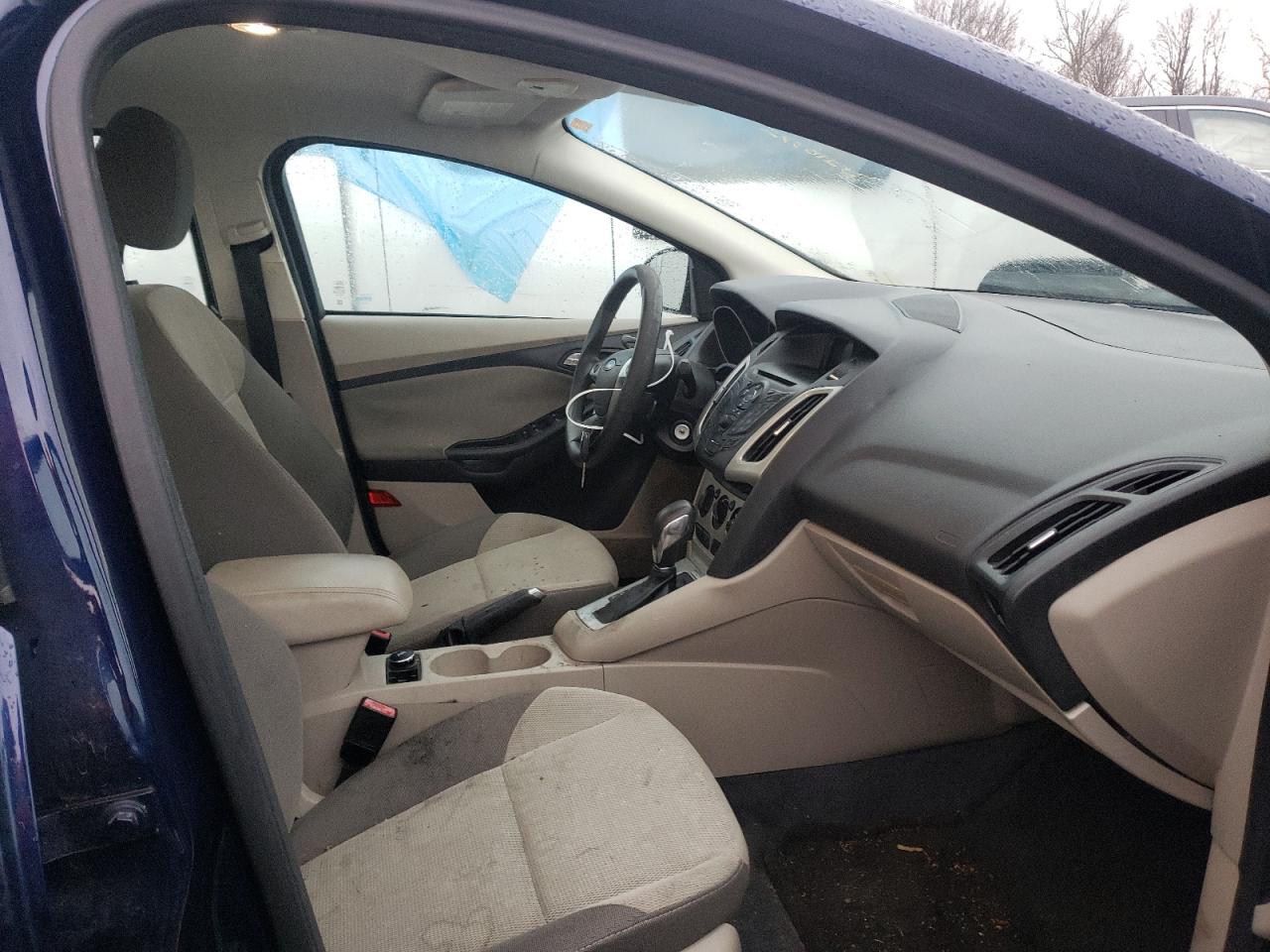 Photo 5 from auction – 2012 FORD FOCUS SE with VIN 1FAHP3F24CL117744