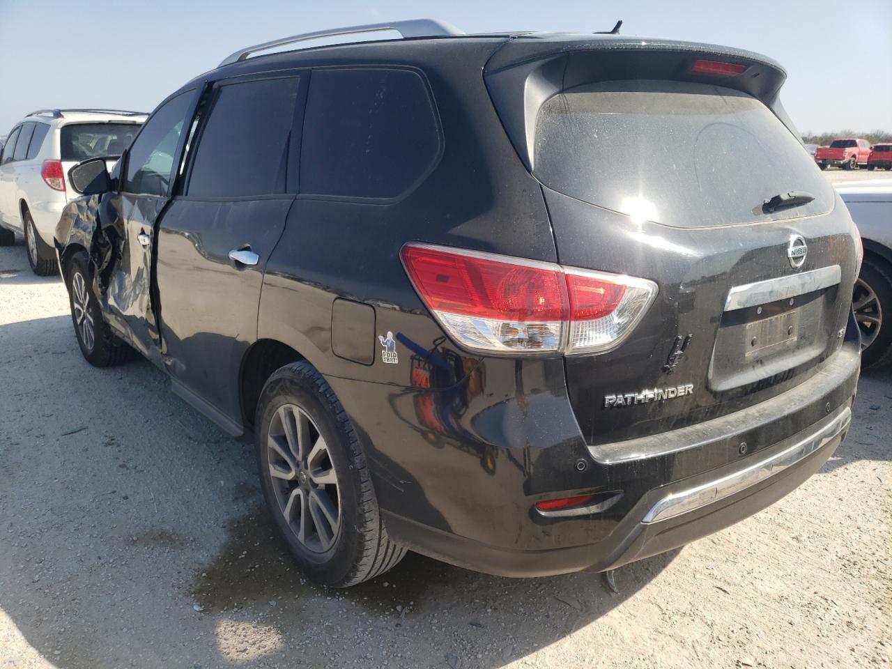 صورة رقم 3 من المزاد - 2014 NISSAN PATHFINDER مع VIN 5N1AR2MN4EC625420