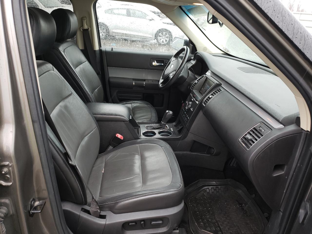 Photo 5 from auction – 2013 FORD FLEX LIMIT with VIN 2FMGK5D84DBD28155