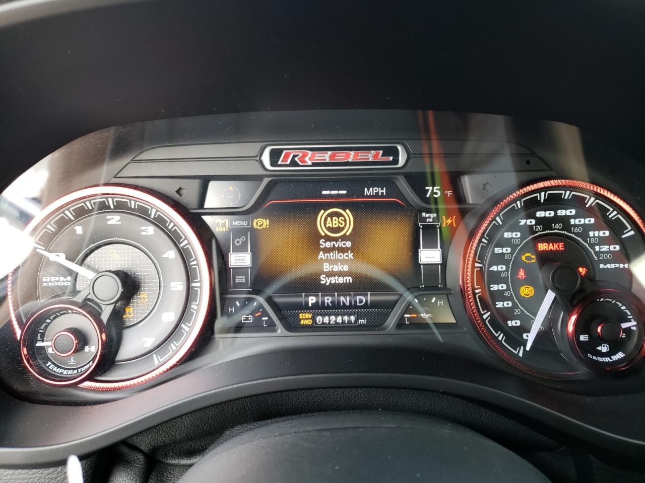 Photo 8 from auction – 2019 RAM 1500 REBEL with VIN 1C6SRFET3KN822972