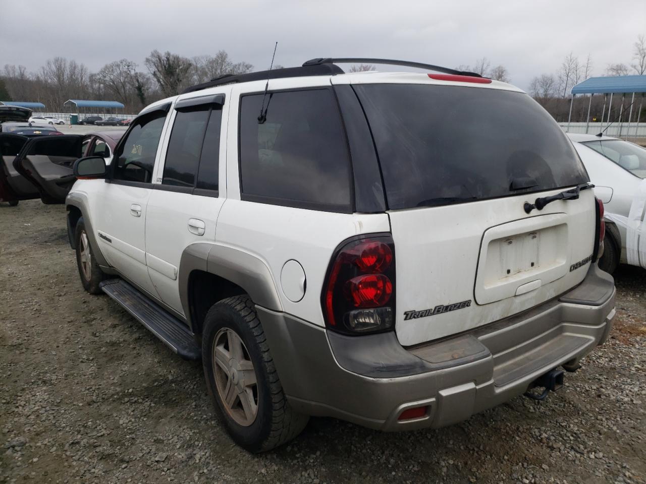 Photo 3 from auction – 2003 CHEVROLET TRAILBLAZE with VIN 1GNDS13S232189412