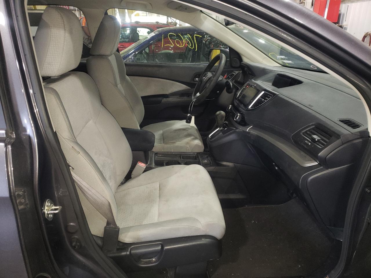 Photo 5 from auction – 2016 HONDA CR-V EX with VIN 2HKRM4H51GH704403