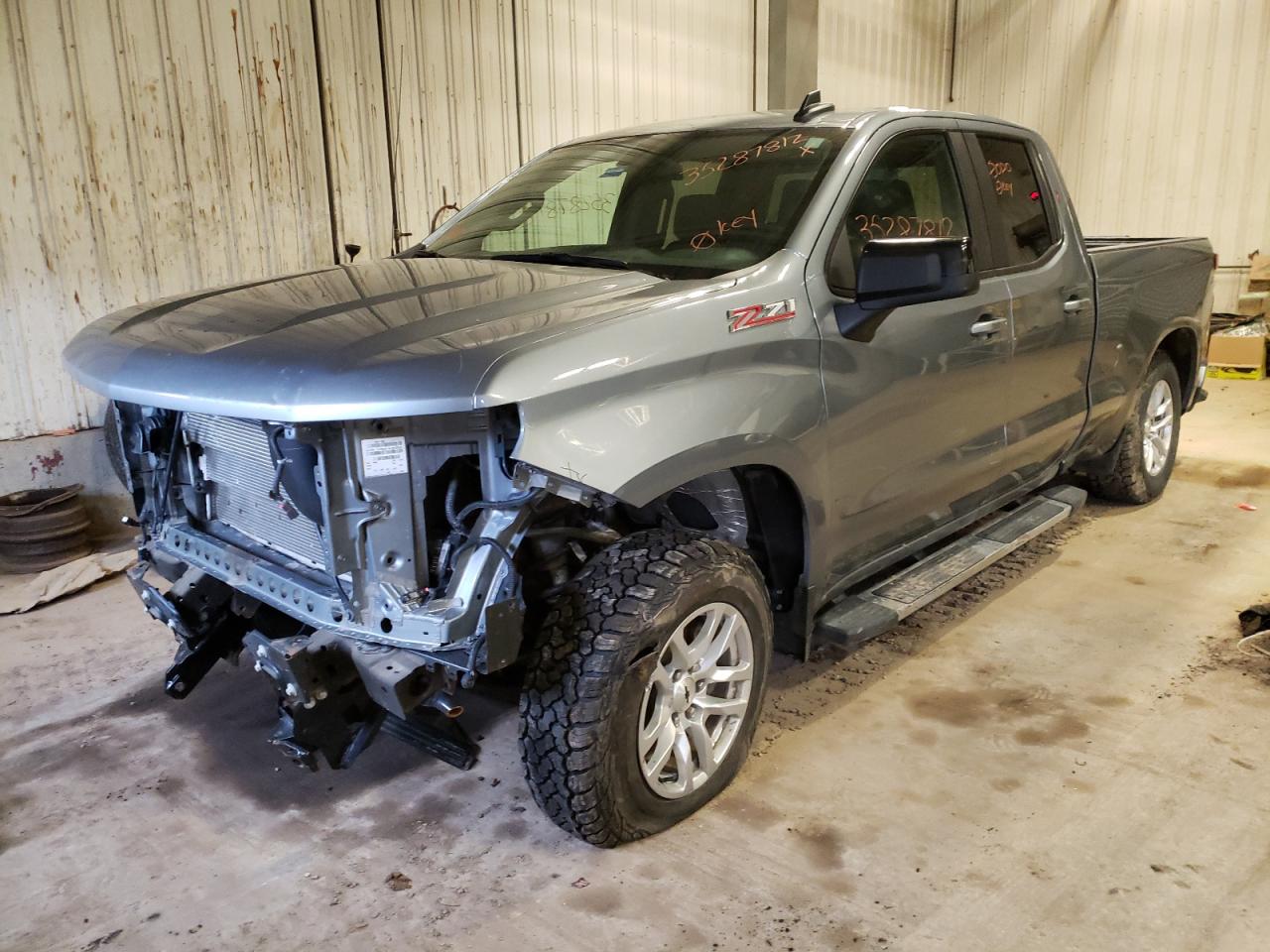 Photo 2 from auction – 2019 CHEVROLET SILVERADO with VIN 1GCRYEED3KZ375887