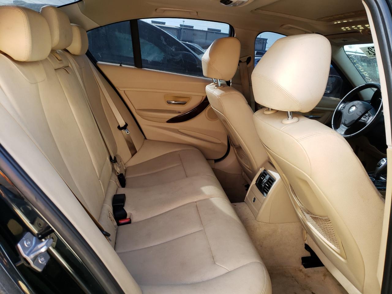 Photo 6 from auction – 2013 BMW 328 I with VIN WBA3A5C50DJ462313