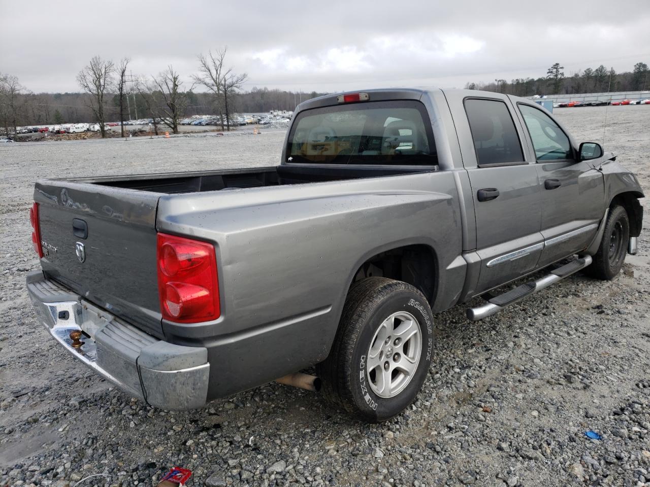 Photo 4 from auction – 2005 DODGE DAKOTA QUA with VIN 1D7HE58K55S230514