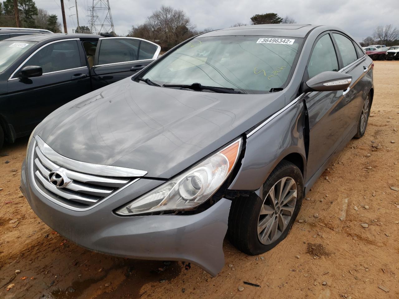 Photo 2 from auction – 2014 HYUNDAI SONATA SE with VIN 5NPEC4AC1EH831868