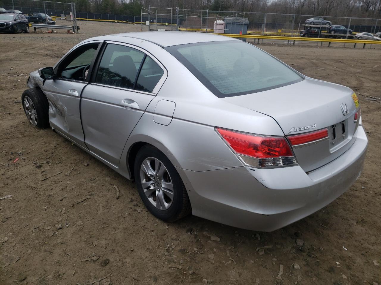 Photo 3 from auction – 2012 HONDA ACCORD LXP with VIN 1HGCP2F40CA011997