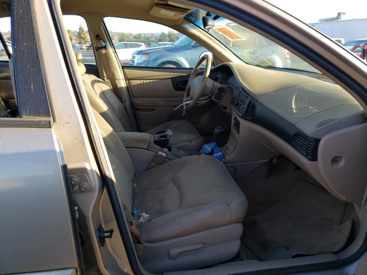 Photo 5 from auction – 2002 BUICK REGAL with VIN 2G4WB55K421300896