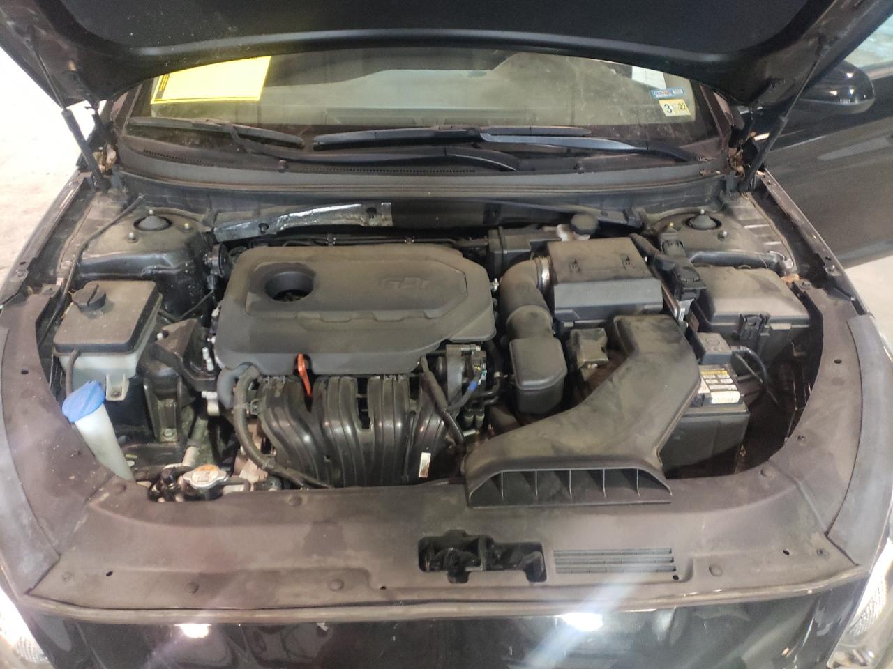 Photo 7 from auction – 2019 HYUNDAI SONATA SE with VIN 5NPE24AF5KH730339