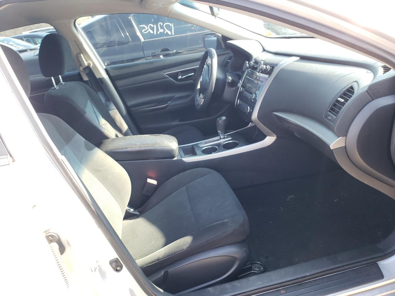 Photo 5 from auction – 2015 NISSAN ALTIMA 2.5 with VIN 1N4AL3AP7FC595693