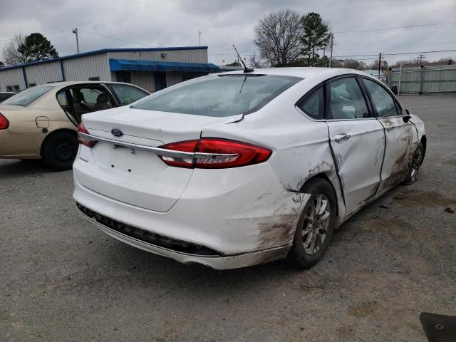 Photo 4 from auction – 2017 FORD FUSION S with VIN 3FA6P0G79HR206492