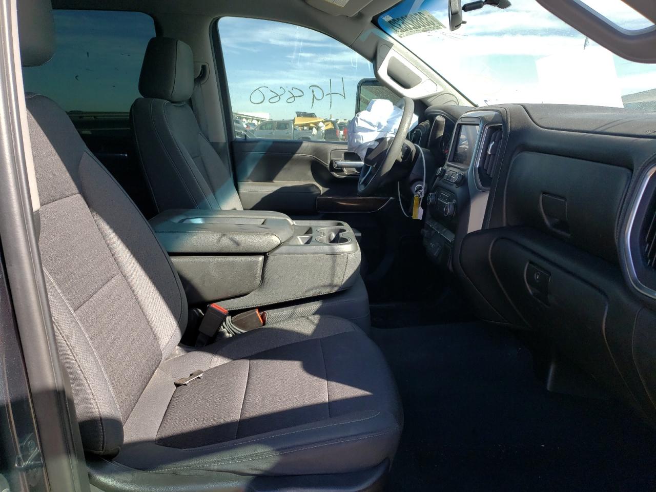 Photo 5 from auction – 2020 CHEVROLET SILVERADO with VIN 1GC4YNE74LF144634