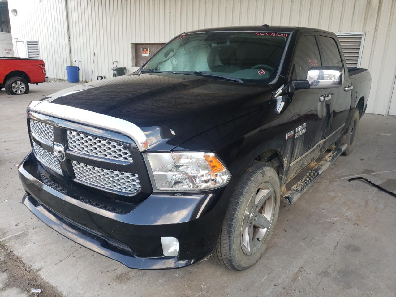 Photo 2 from auction – 2016 RAM 1500 ST with VIN 3C6RR6KT3GG249669