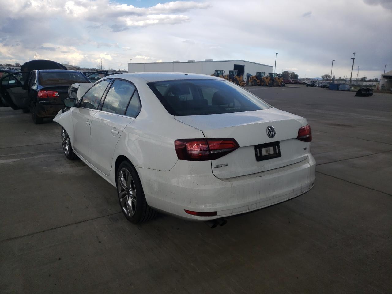 Photo 3 from auction – 2016 VOLKSWAGEN JETTA S with VIN 3VW2B7AJ2HM217588