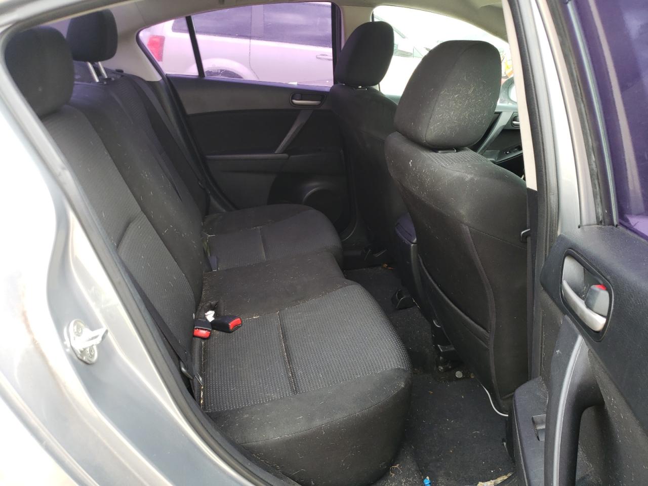 Photo 6 from auction – 2012 MAZDA 3 I with VIN JM1BL1UF7C1508047