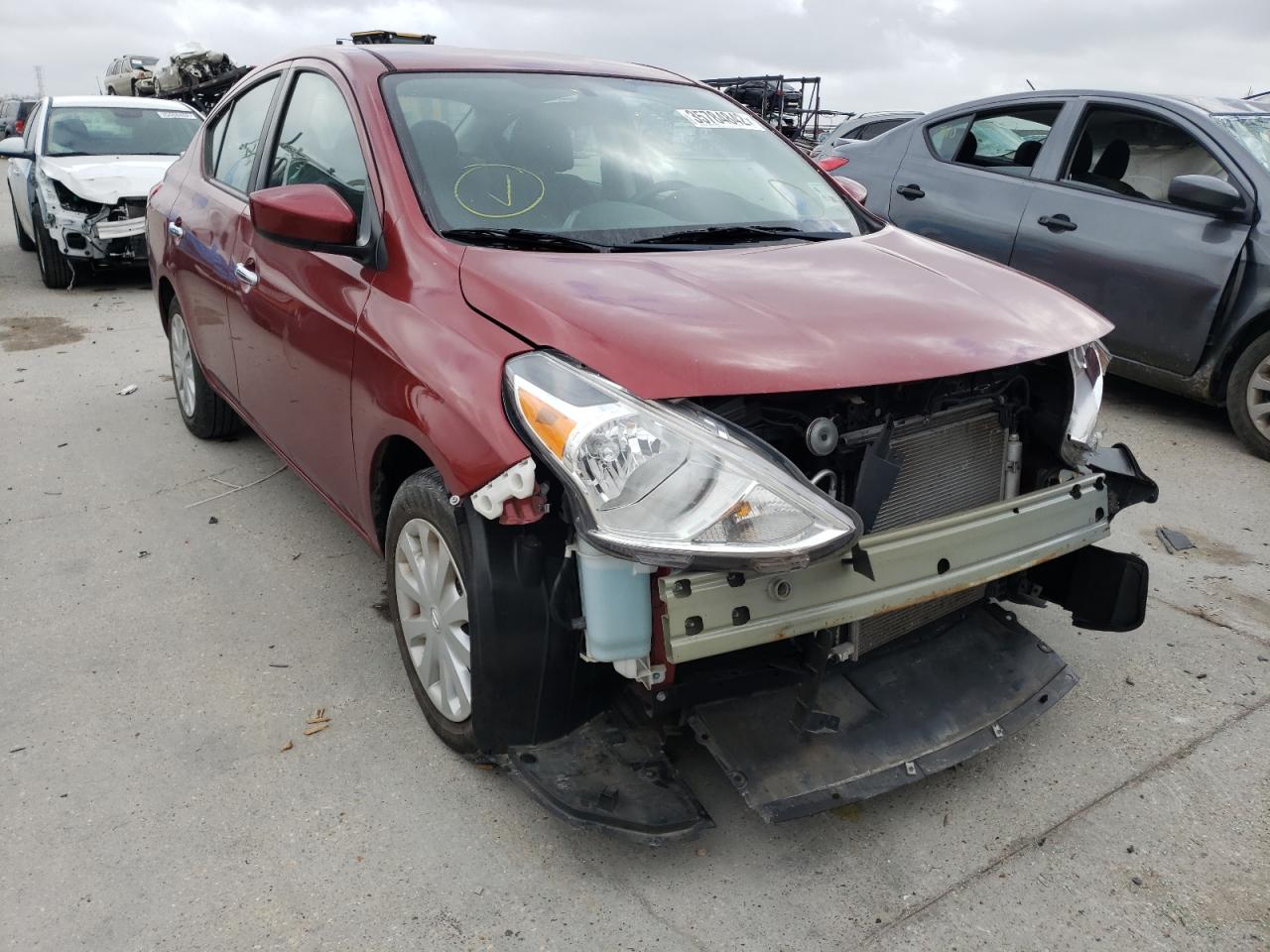 NISSAN VERSA S 2018 with VIN 3N1CN7AP8JL838951 - Photo from auction